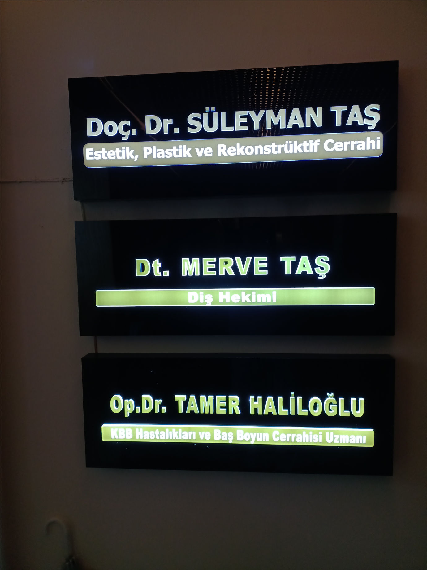 firma-tabelasi-kapi-yani-tabelasi